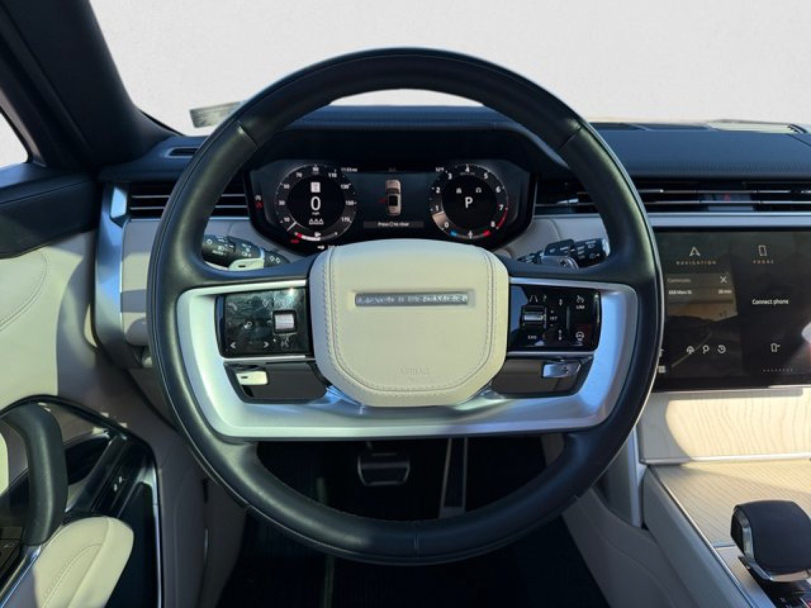 Certified 2024 Land Rover Range Rover SE AWD/4WD image 15