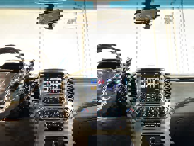 Used 2017 GMC Yukon SLE image 28