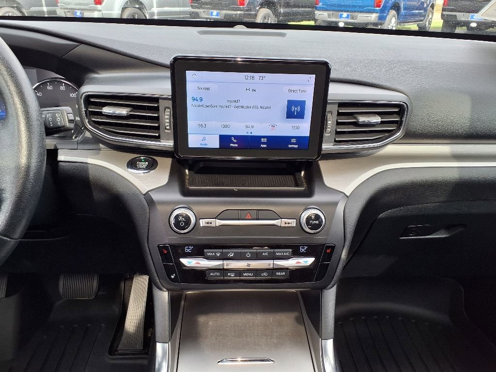 Certified 2020 Ford Explorer XLT w/ Equipment Group 202A image 25