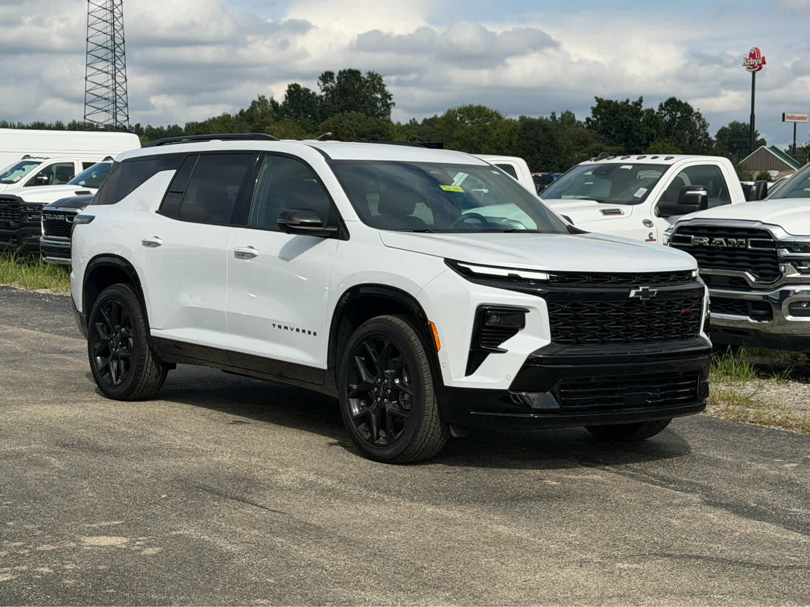 New 2026 Chevrolet Traverse RS w/ LPO, Floor Liner Package