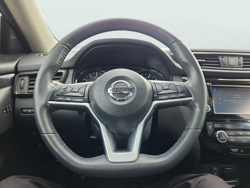 Used 2017 Nissan Rogue SL w/ SL Premium Package AWD/4WD image 33
