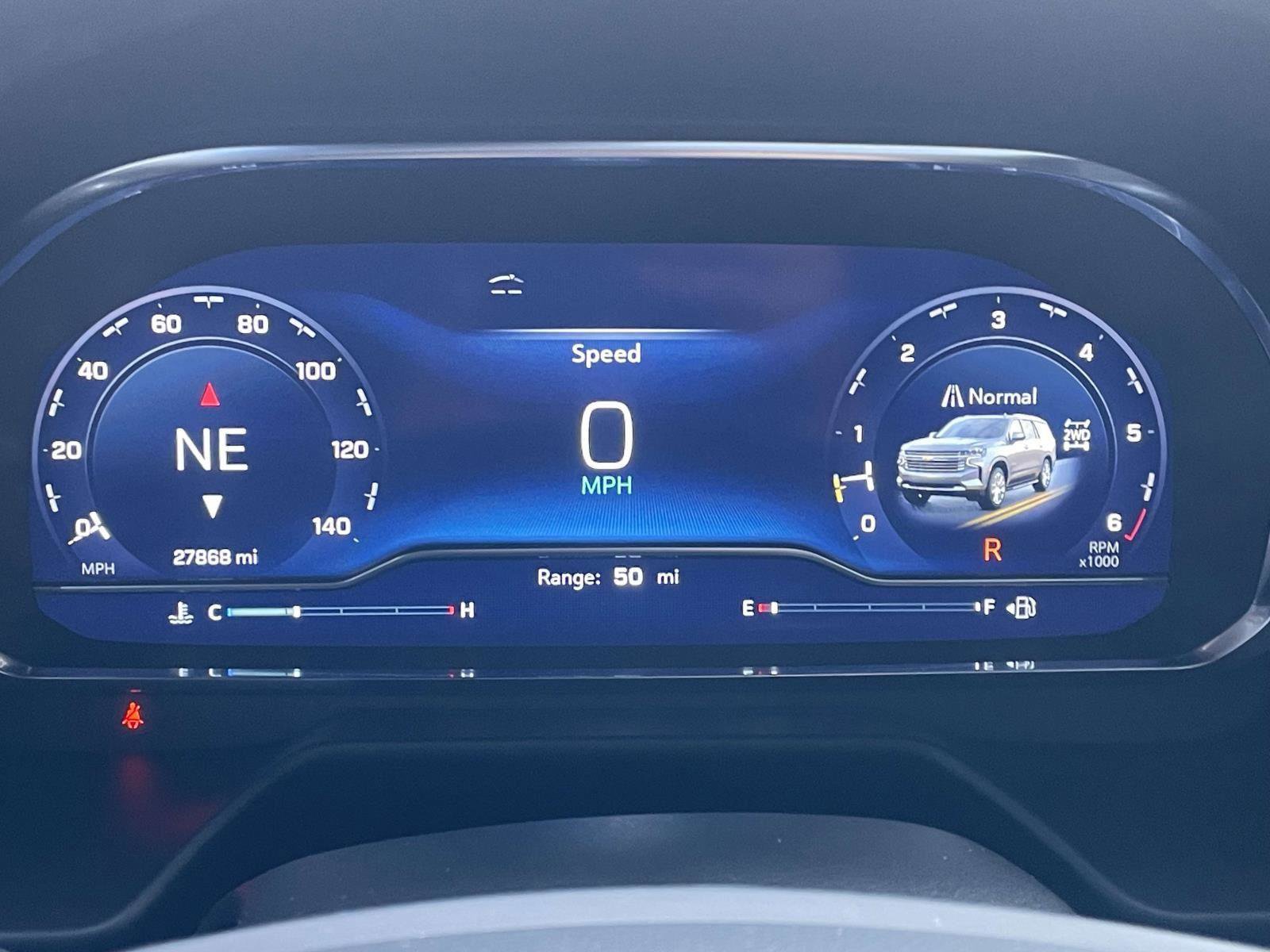 Used 2024 Chevrolet Suburban High Country image 8