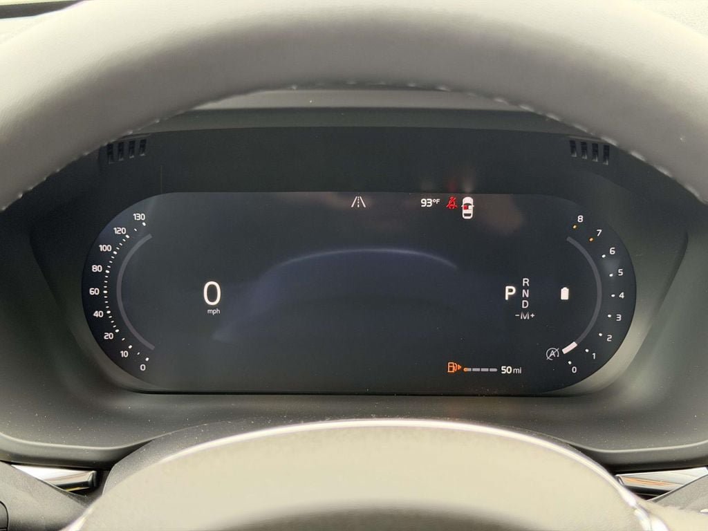 New 2026 Volvo XC60 B5 Plus w/ Climate Package AWD/4WD image 10
