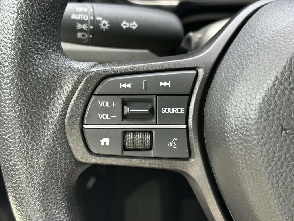 Certified 2025 Honda CR-V LX image 17