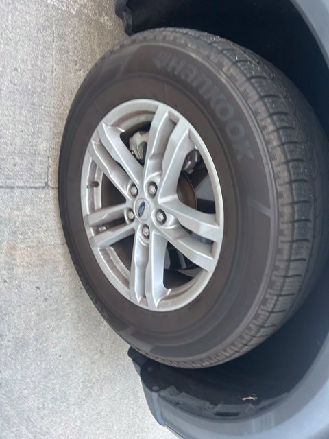Used 2022 Ford Explorer XLT RWD image 17
