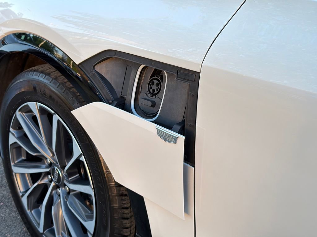 Used 2024 Cadillac Lyriq Sport w/ LPO, Floor Liner Package image 15
