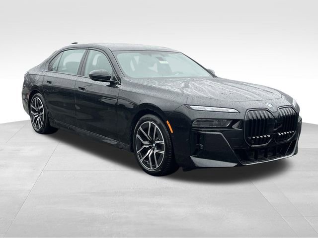 New 2026 BMW 760i xDrive w/ Executive Package
