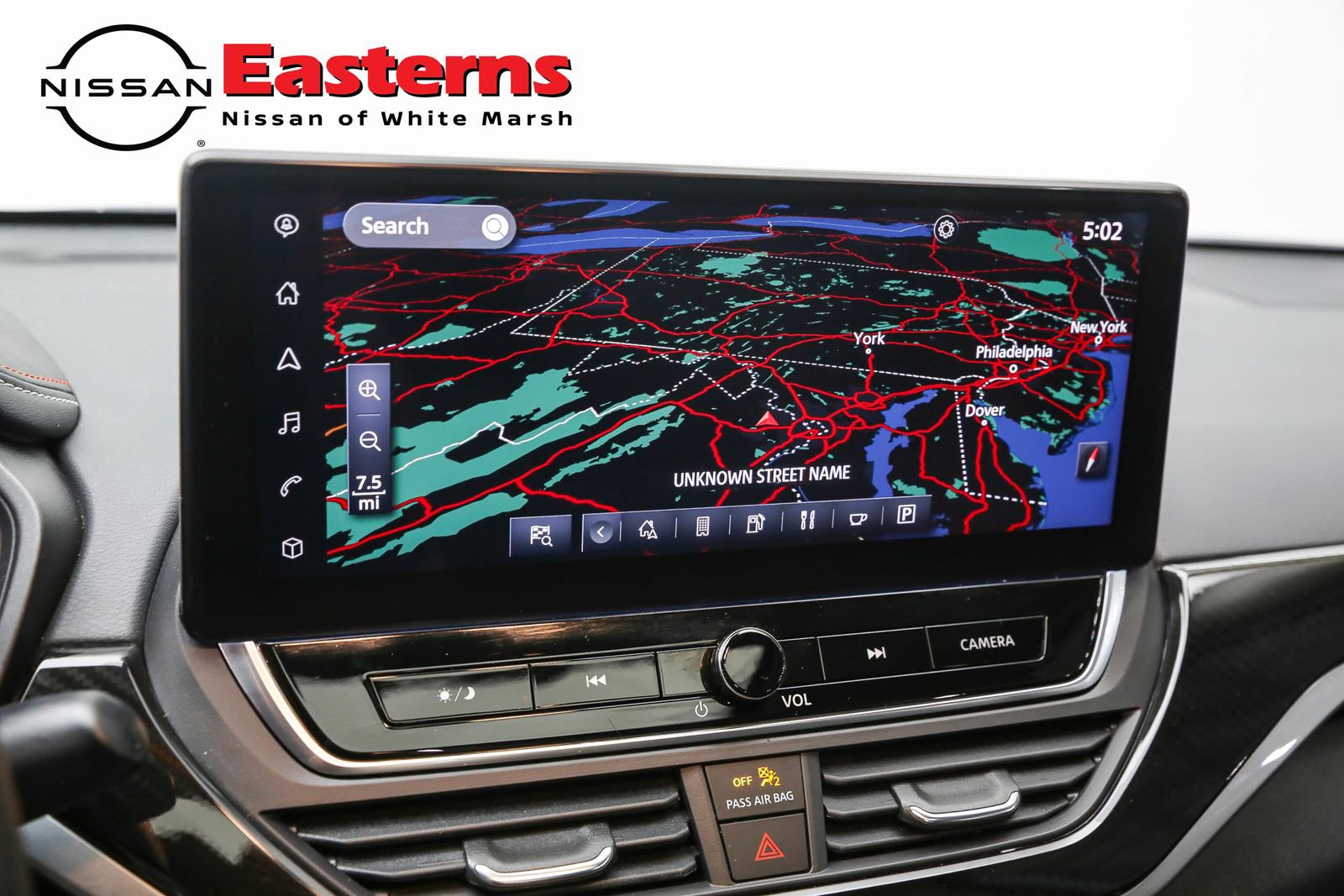 Used 2023 Nissan Altima 2.5 SR w/ SR Premium Package image 19