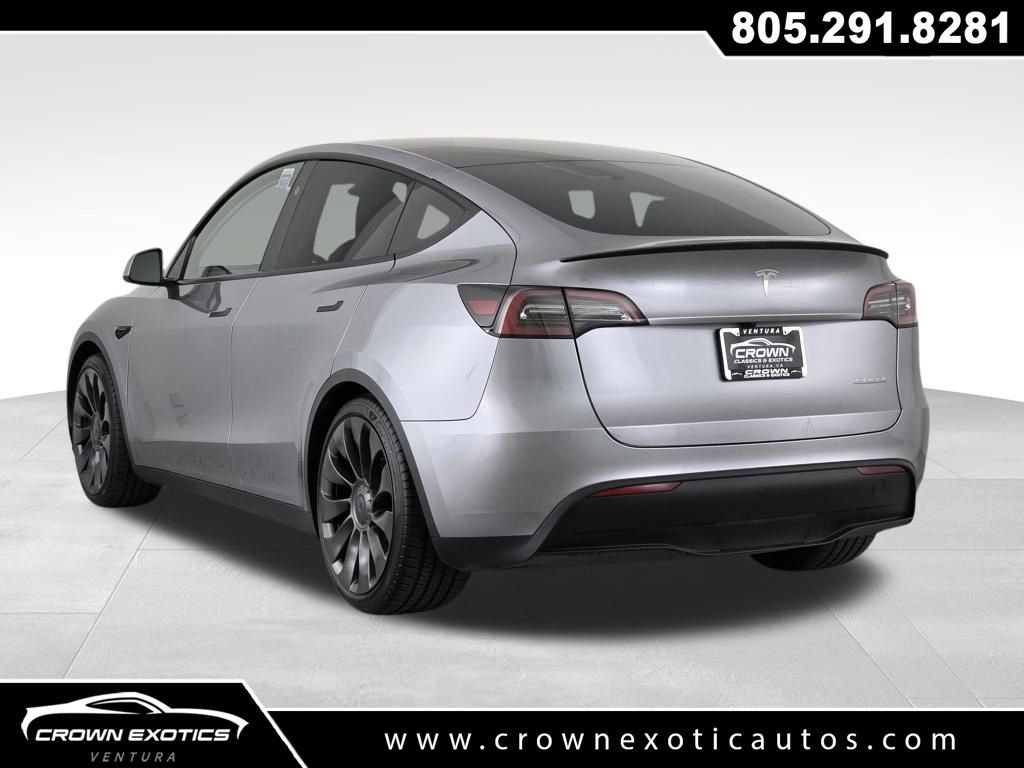 Used 2024 Tesla Model Y Performance image 5