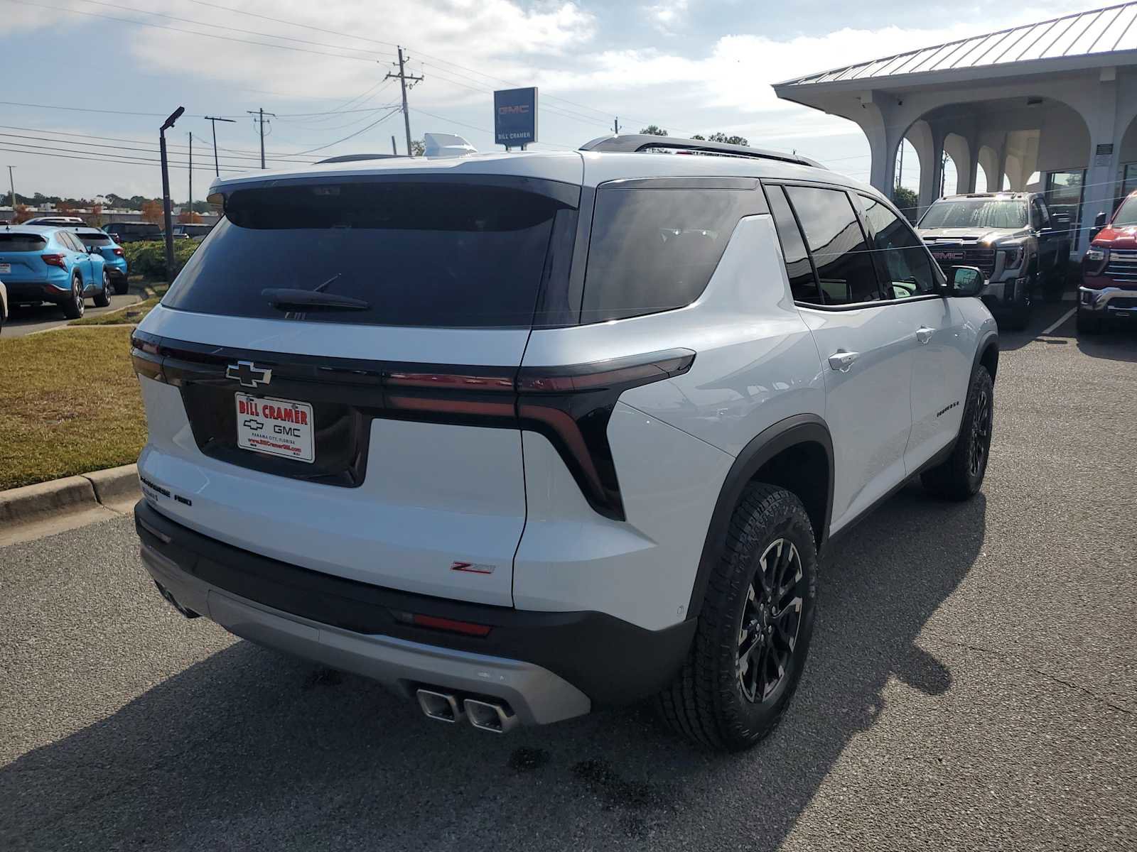 New 2026 Chevrolet Traverse Z71 w/ Enhanced Driving Package image 6
