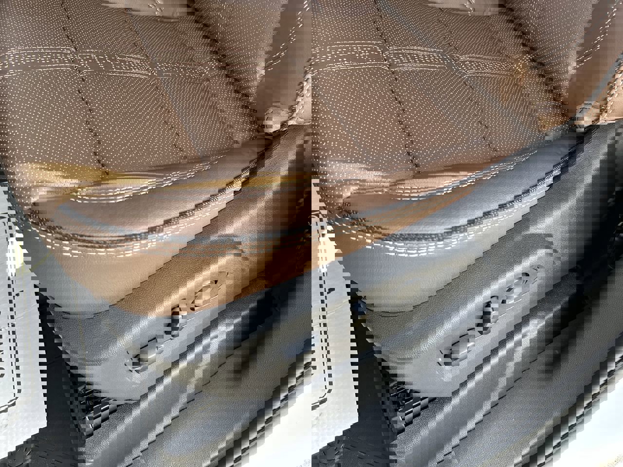 New 2026 Chevrolet Tahoe High Country image 24