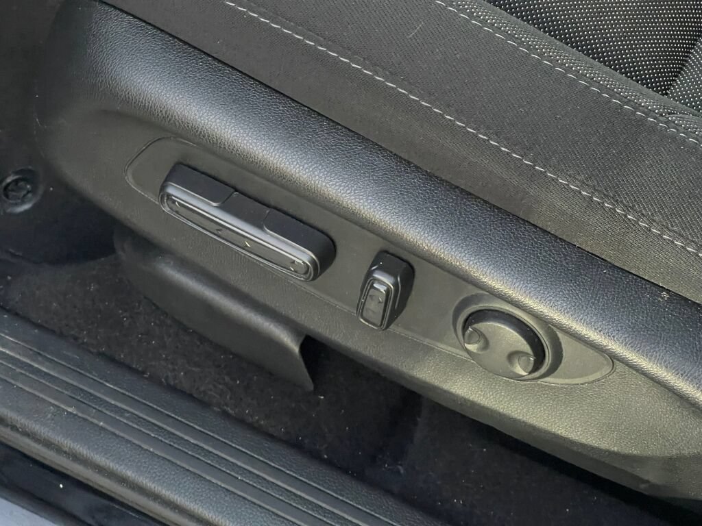 Certified 2024 Honda CR-V EX image 8