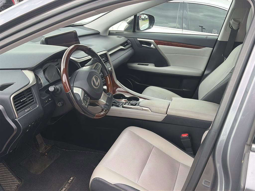 Used 2018 Lexus RX 350L AWD image 4