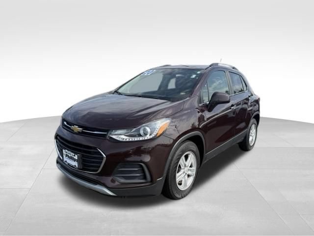 Used 2020 Chevrolet Trax LT w/ Driver Confidence Package FWD video 3