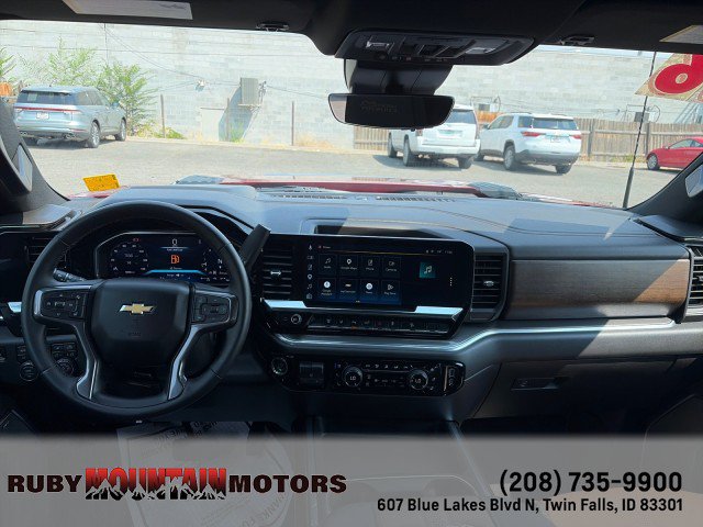 Used 2026 Chevrolet Silverado 3500 High Country w/ High Country Premium Package AWD/4WD image 10