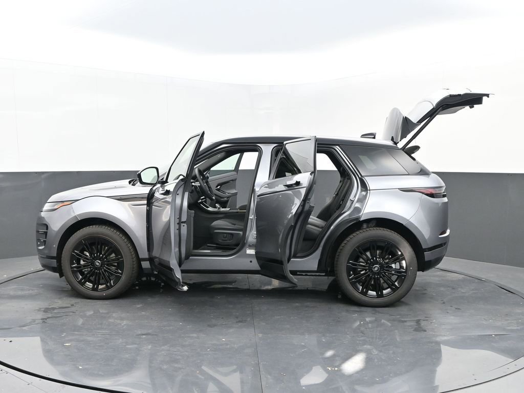 Used 2025 Land Rover Range Rover Evoque Dynamic SE image 34