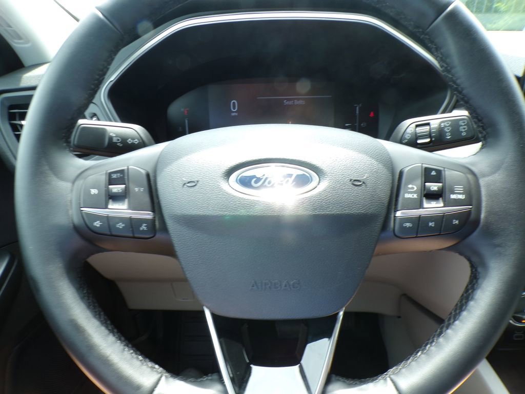 Used 2024 Ford Escape Active image 17