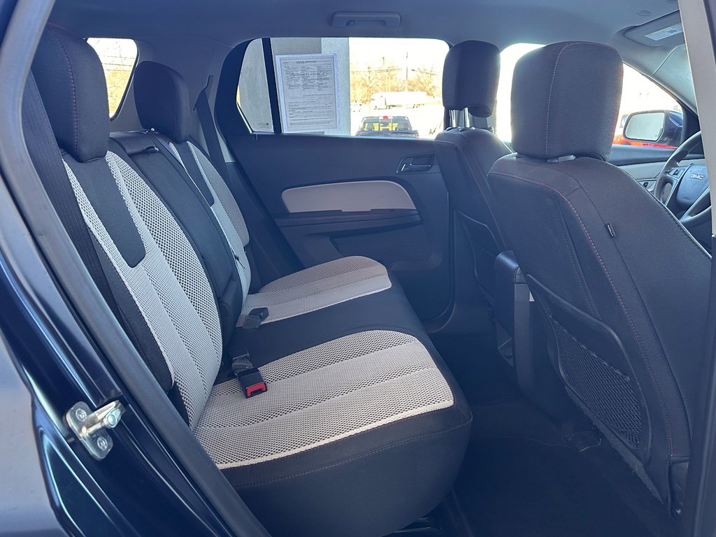 Used 2017 GMC Terrain SLE image 18