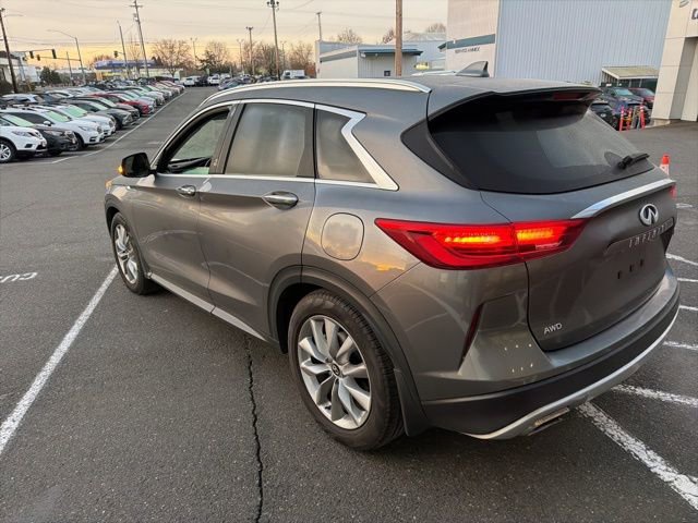 Used 2019 INFINITI QX50 Luxe w/ Navigation Package image 7