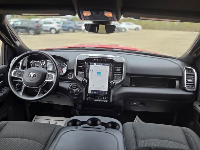 Used 2024 RAM 2500 Big Horn w/ Sport Appearance Package image 22