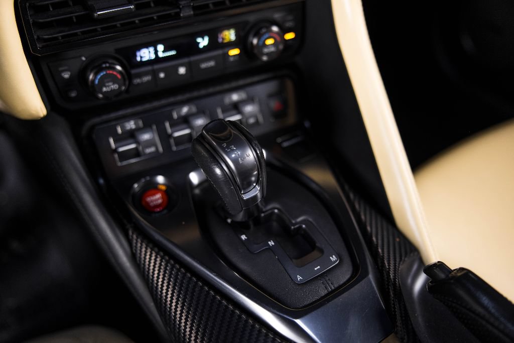 Used 2018 Nissan GT-R Premium AWD/4WD image 27