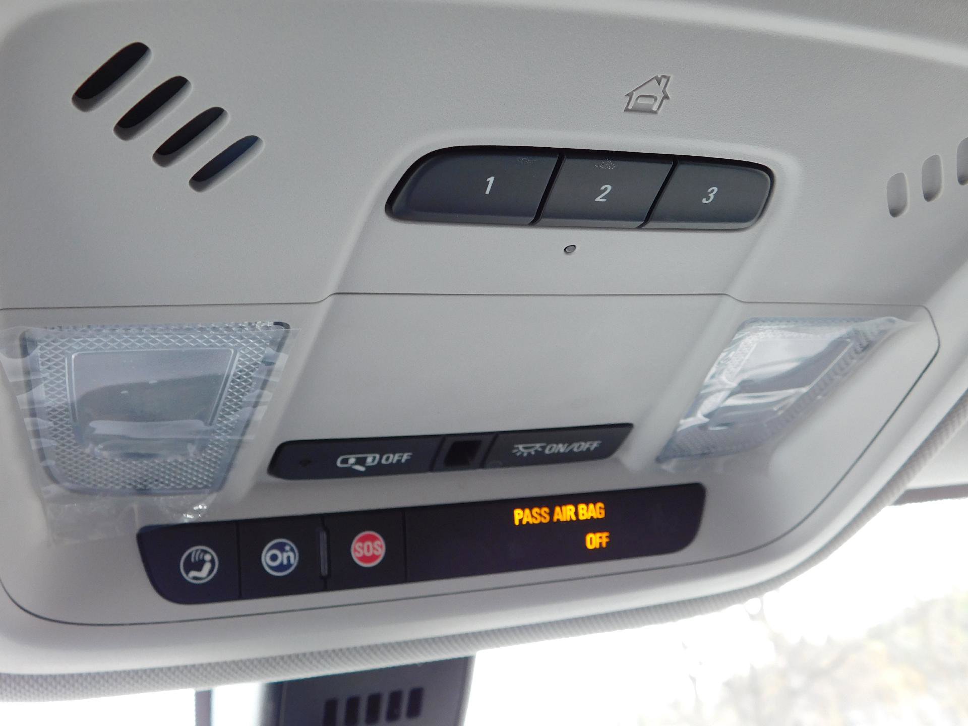 Used 2019 Chevrolet Traverse LT w/ LPO, Floor Liner Package image 34