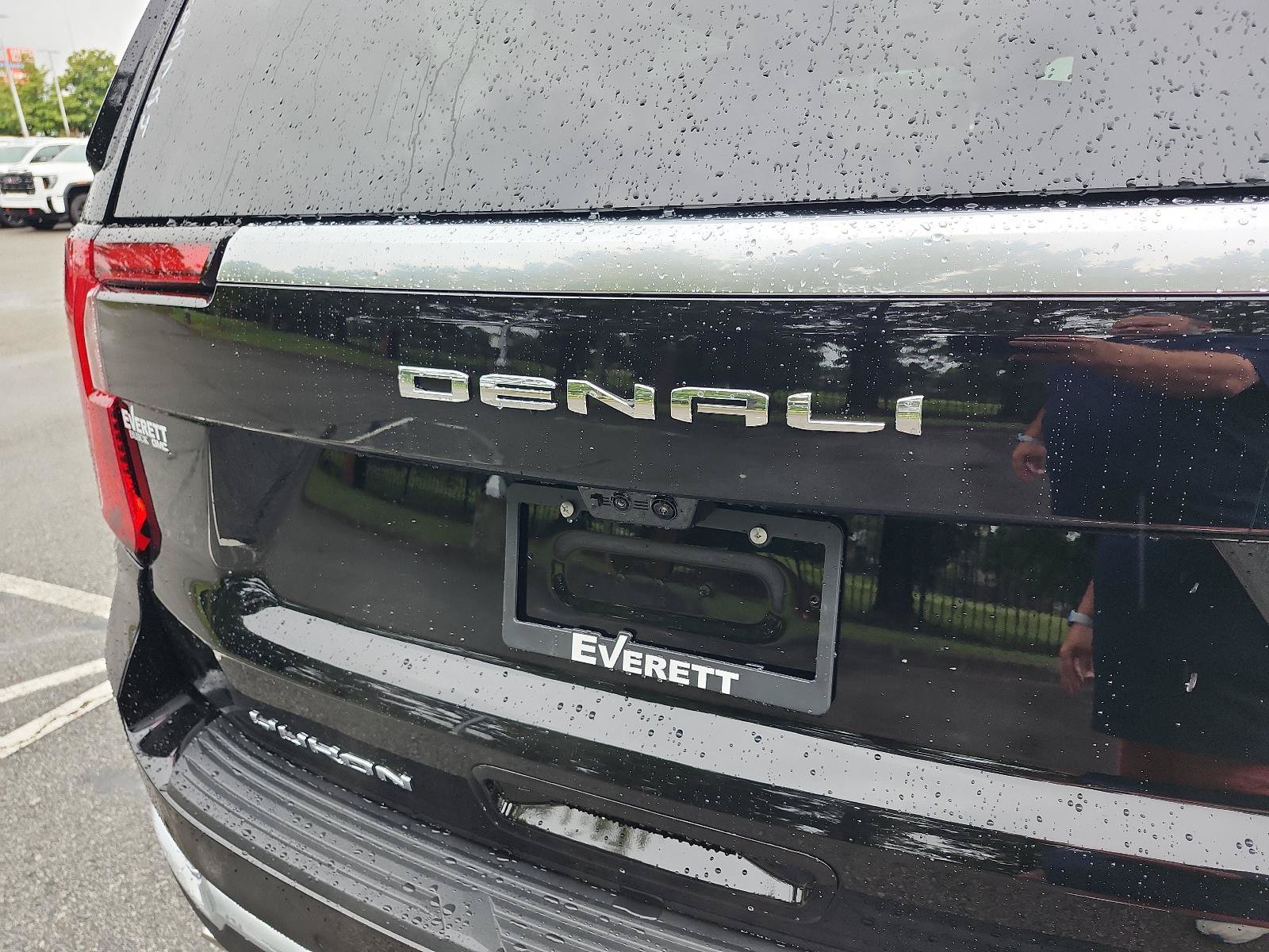 New 2027 GMC Yukon Denali w/ Denali Reserve Package AWD/4WD image 4