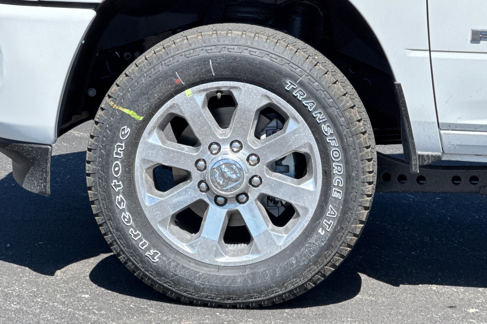 New 2026 RAM 3500 Laramie AWD/4WD image 24
