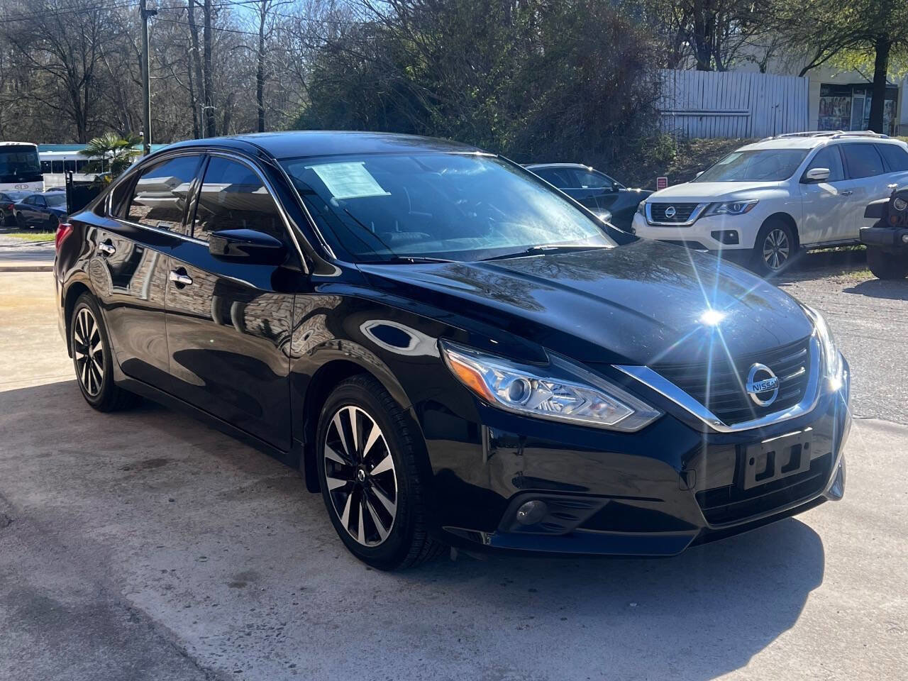 Used 2017 Nissan Altima 2.5 SV image 8