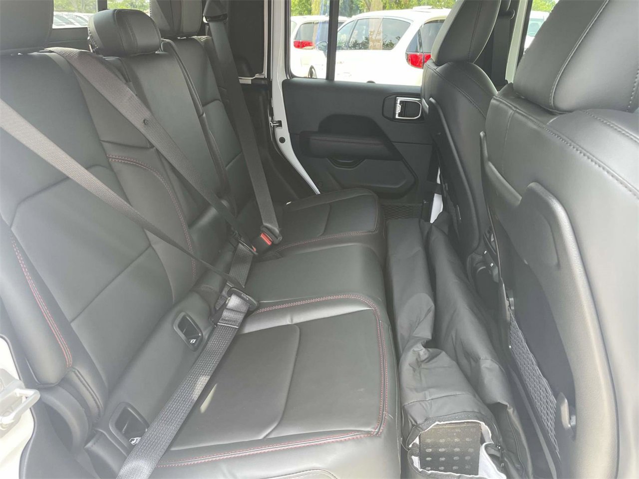 New 2025 Jeep Gladiator Rubicon image 30