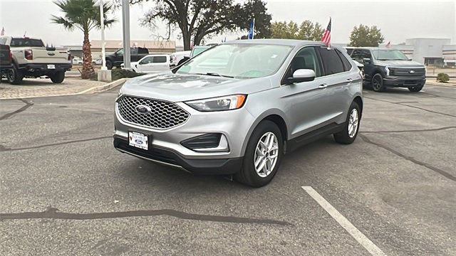 Certified 2024 Ford Edge SEL image 7