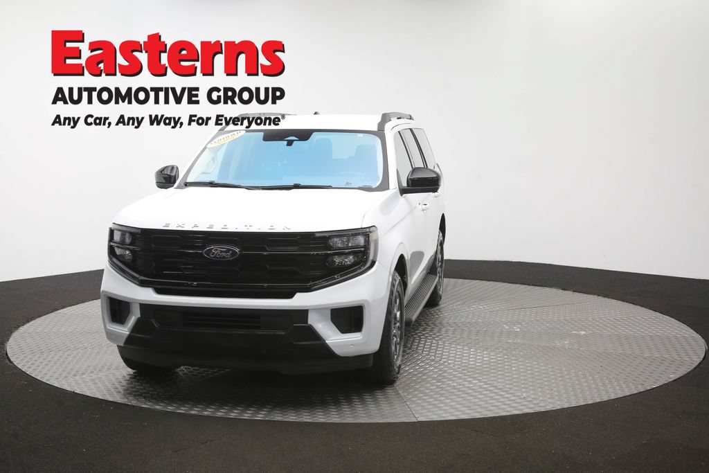 Used 2025 Ford Expedition Active AWD/4WD image 53