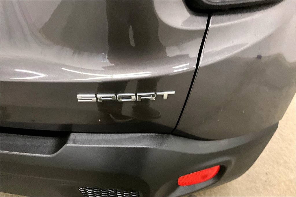 Used 2018 Jeep Renegade Sport w/ Power & Air Group AWD/4WD image 24
