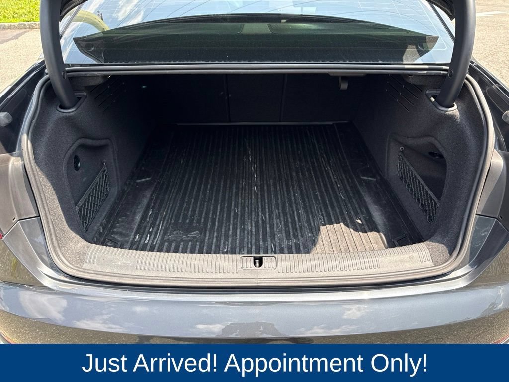 Used 2019 Audi A4 2.0T Premium Plus w/ Premium Plus Package AWD/4WD image 10