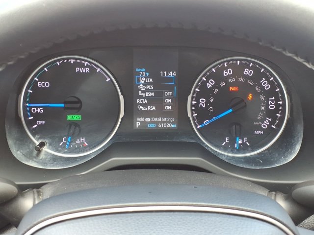 Used 2022 Toyota RAV4 XLE Premium AWD/4WD image 12