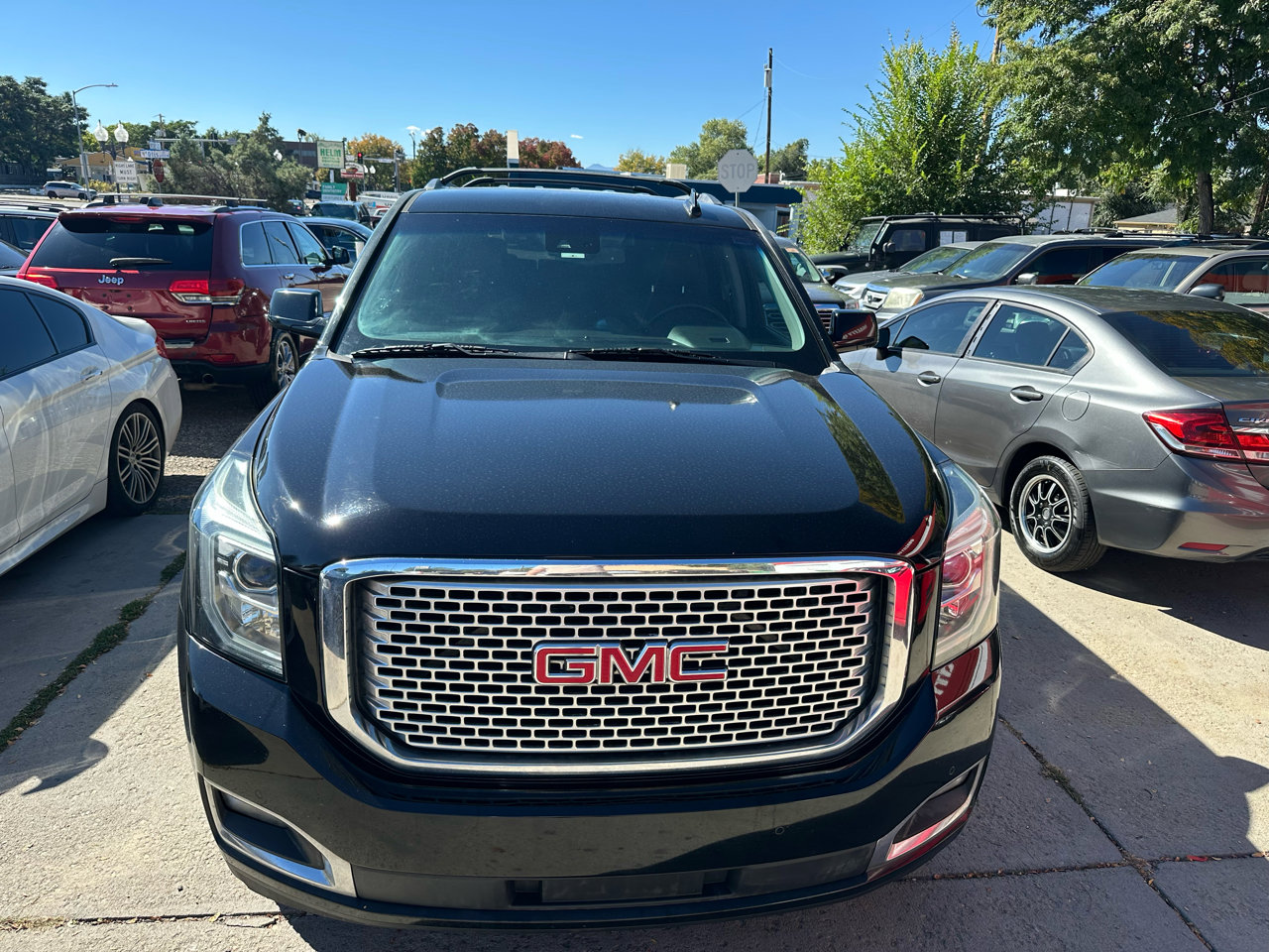 Used 2015 GMC Yukon SLT image 12