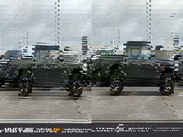 Used 2023 Jeep Gladiator Rubicon w/ LED Lighting Group AWD/4WD image 5