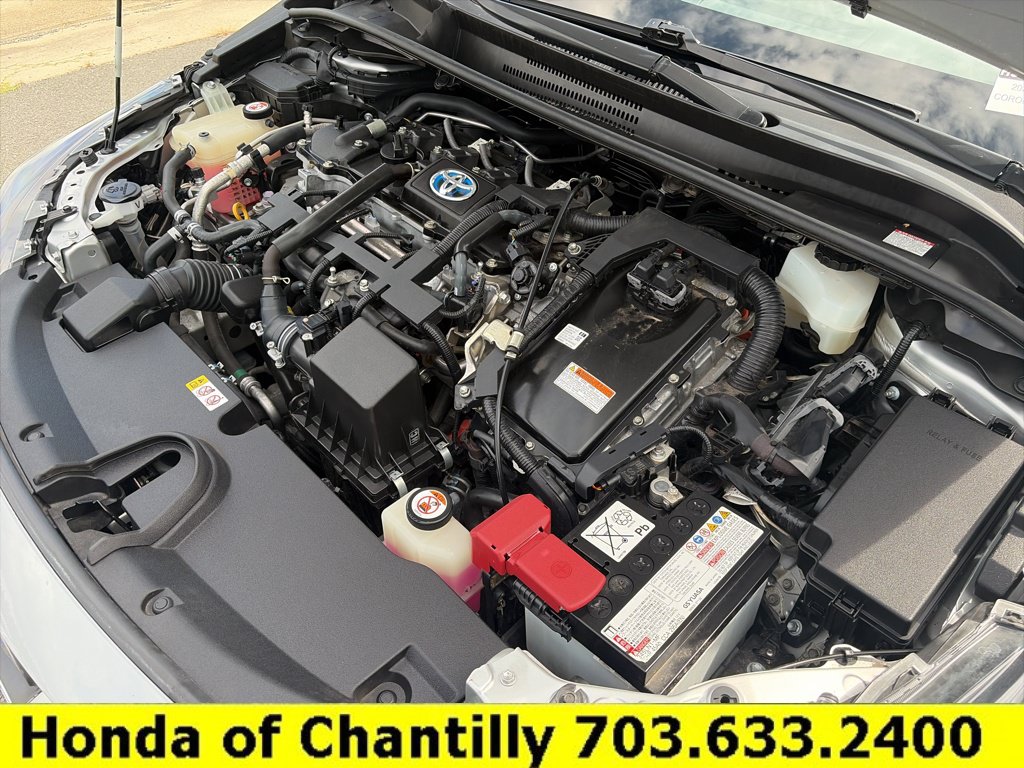 Used 2020 Toyota Corolla LE FWD image 30