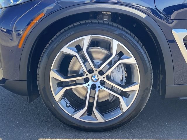 Used 2026 BMW X5 xDrive50e w/ Premium Package AWD/4WD image 10
