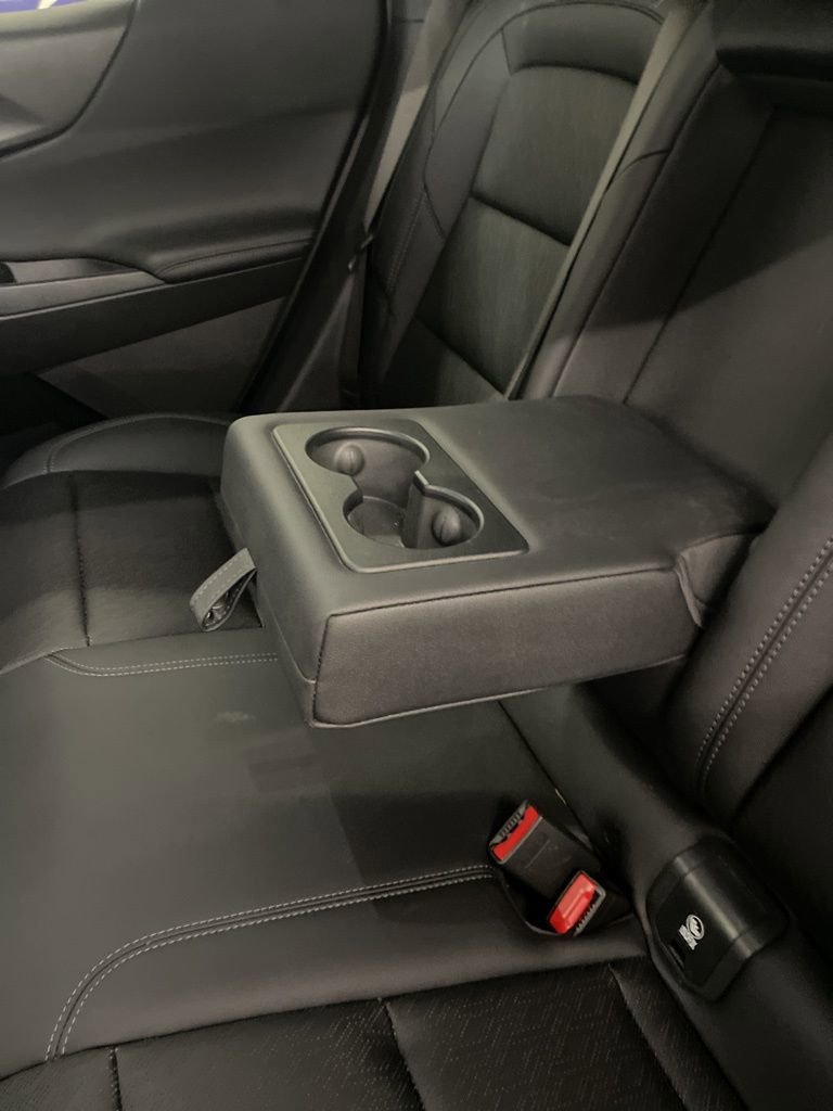 Used 2025 Chevrolet Equinox LT w/ Convenience Package II image 16