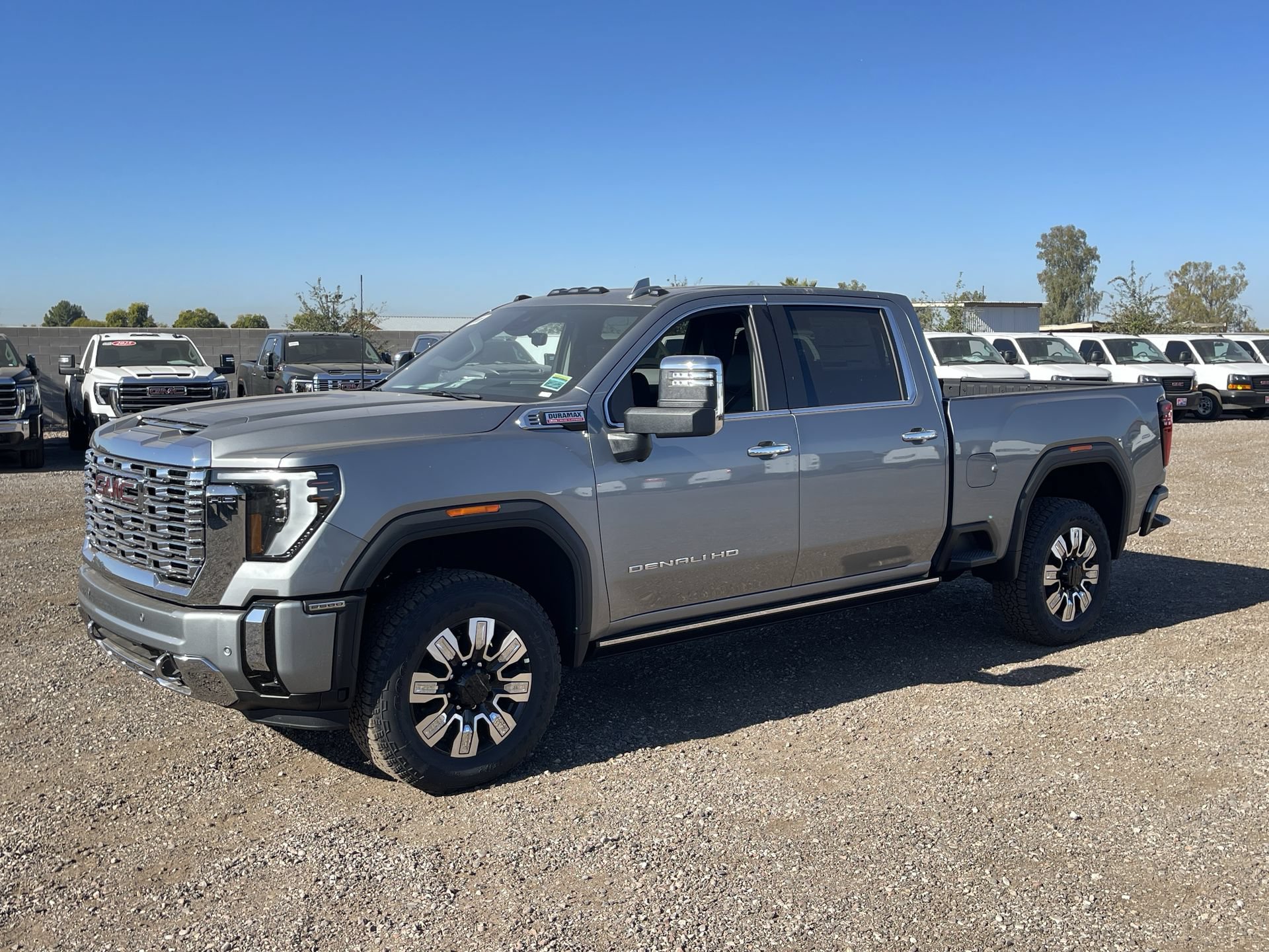 New 2026 GMC Sierra 2500 Denali w/ Denali Reserve Package AWD/4WD image 52