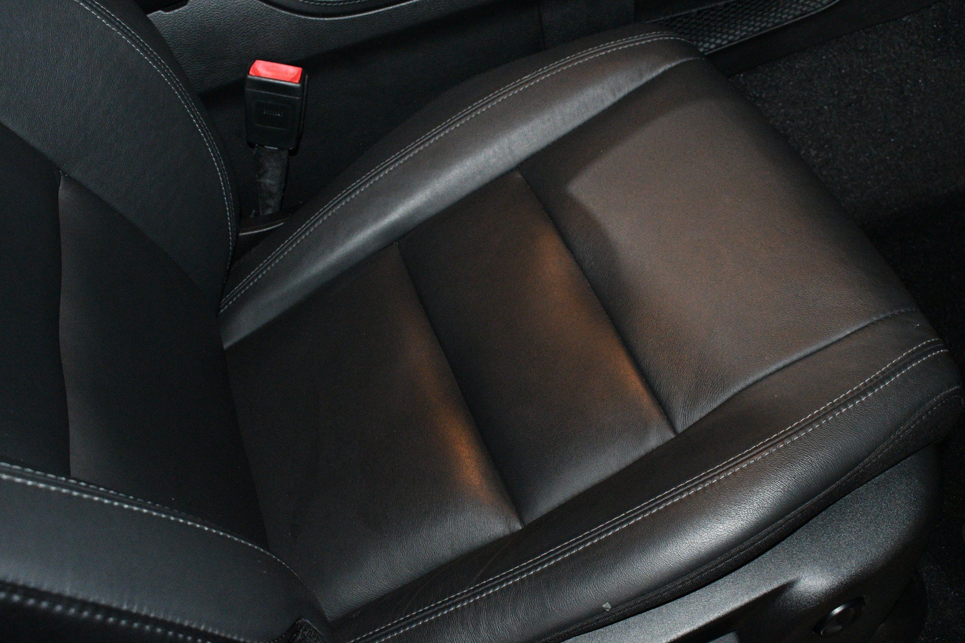 Used 2022 Dodge Durango GT RWD image 12