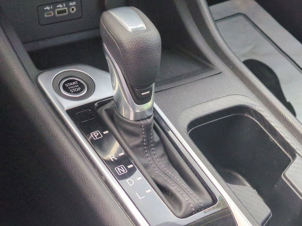 Used 2022 Nissan Sentra SV image 17