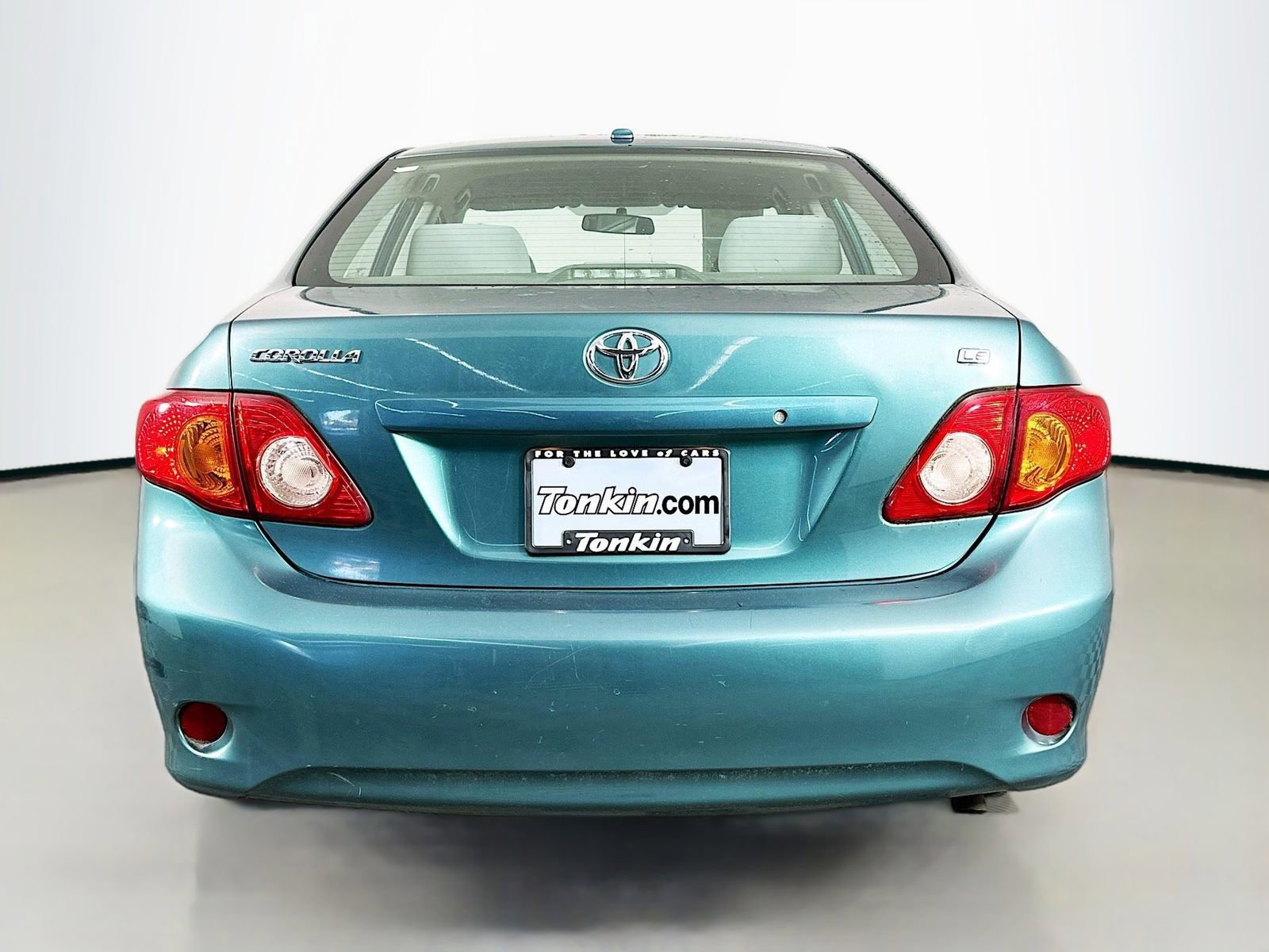 Used 2010 Toyota Corolla LE image 7