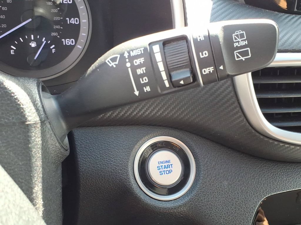 Used 2019 Hyundai Tucson Value AWD/4WD image 29