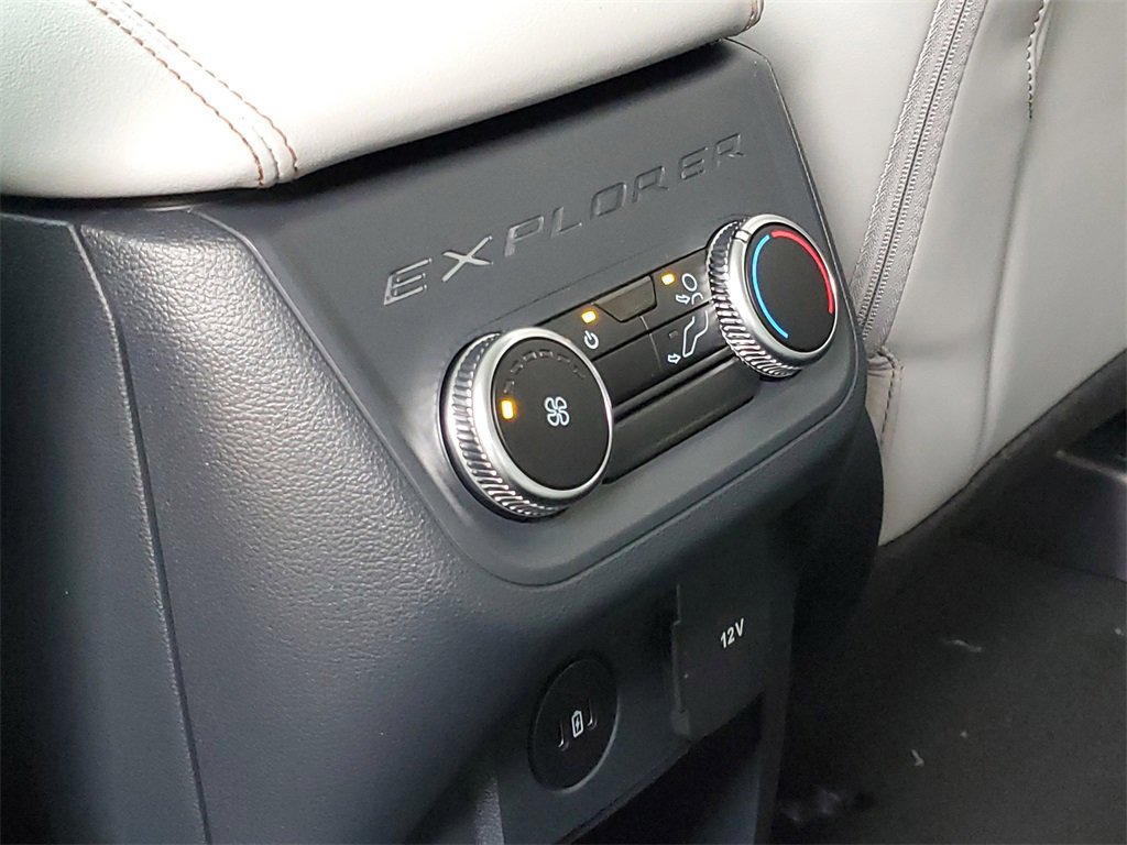New 2026 Ford Explorer Active image 29