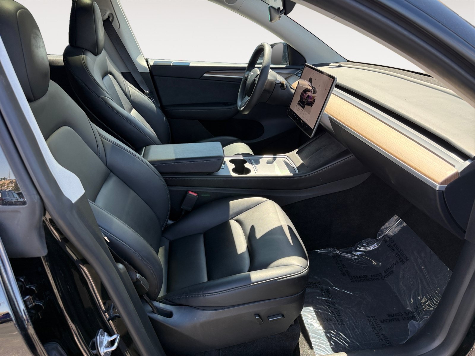 Used 2023 Tesla Model Y Long Range AWD/4WD image 19