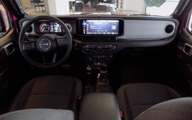 Certified 2024 Jeep Gladiator Sport image 17