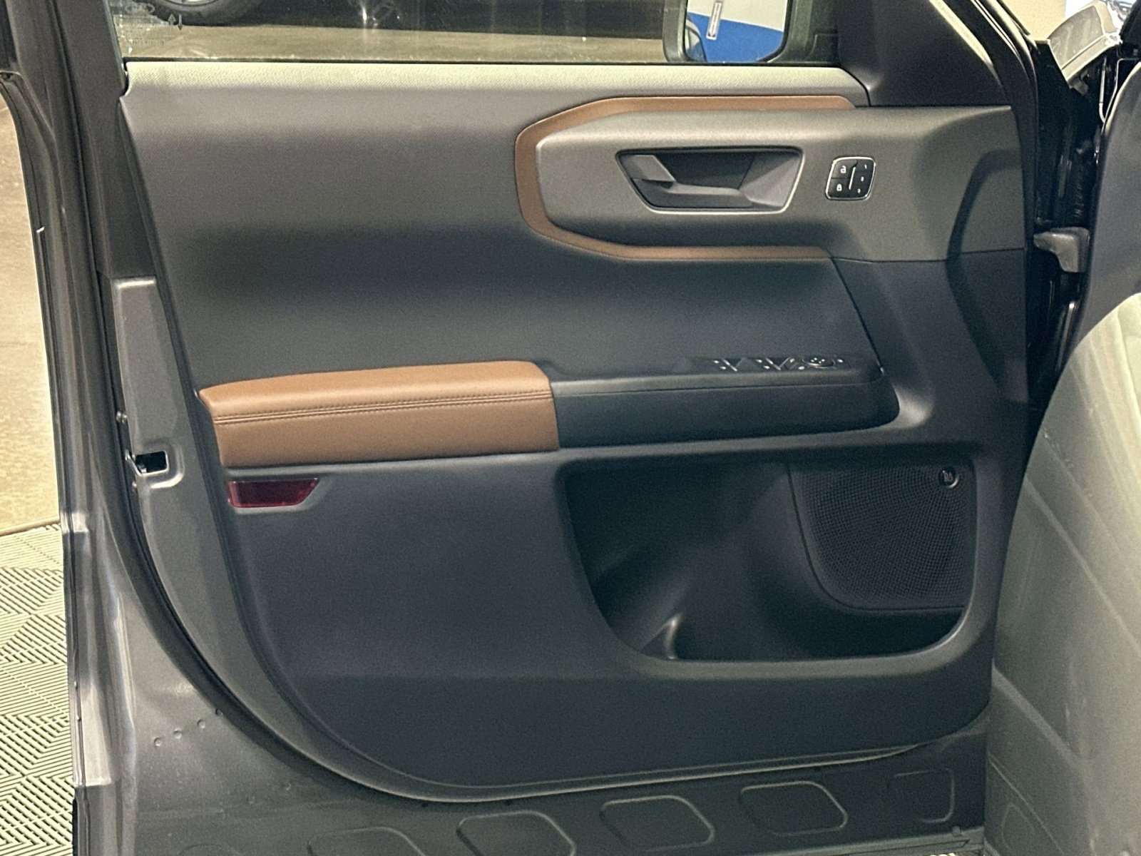 New 2025 Ford Bronco Sport Outer Banks w/ Outer Banks Tech Package+ image 15