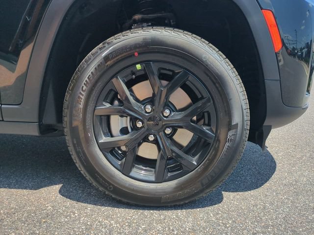 New 2026 Jeep Grand Cherokee L 4WD image 11